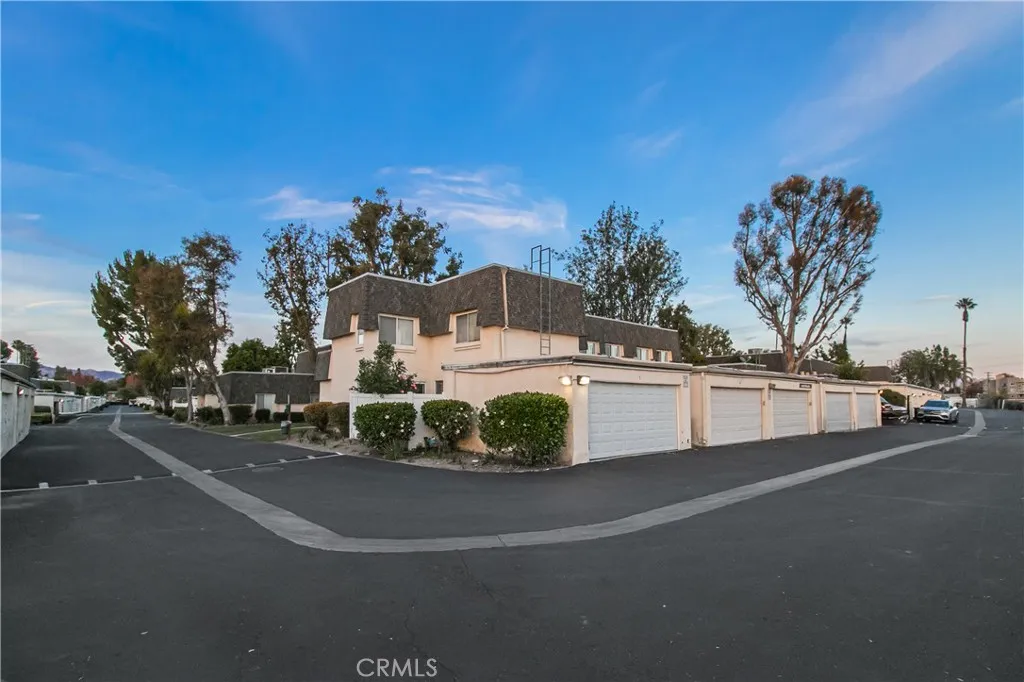 Additional image 40 of 19052 Hamlin Street Unit 3, Reseda, CA 91335