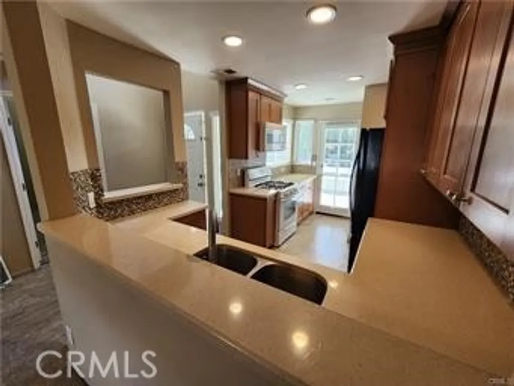 Additional image 6 of 26121 Mcbean Pkwy, Valencia, CA 91355