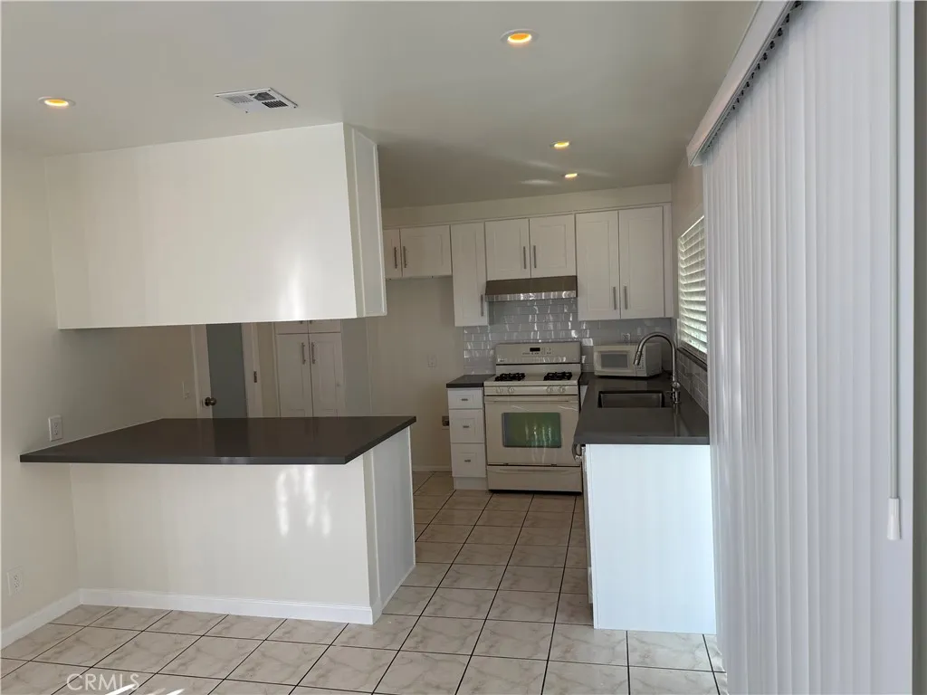 Additional image 25 of 1528 E Raymond St, Ontario, CA 91764
