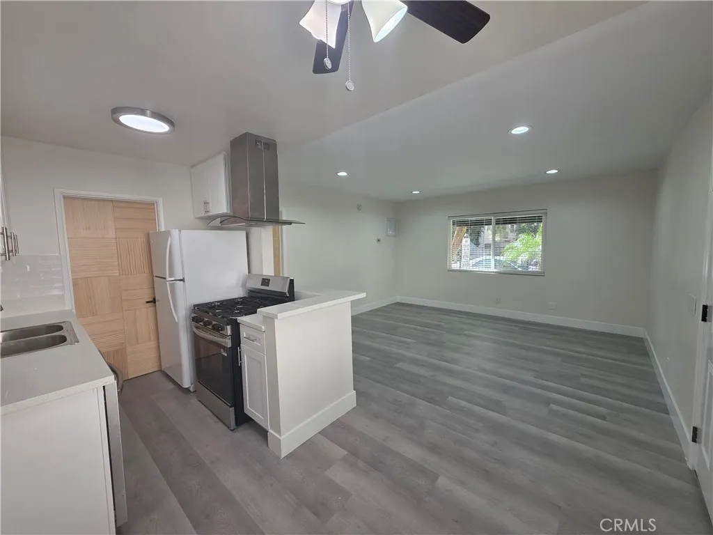 Additional image 2 of 4436 Ventura Canyon, Sherman Oaks, CA 91423