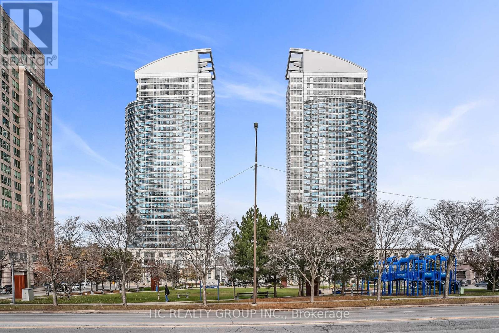 Property image for PH201 - 38 LEE CENTRE DRIVE|Toronto (Woburn), Ontario M1H3J7