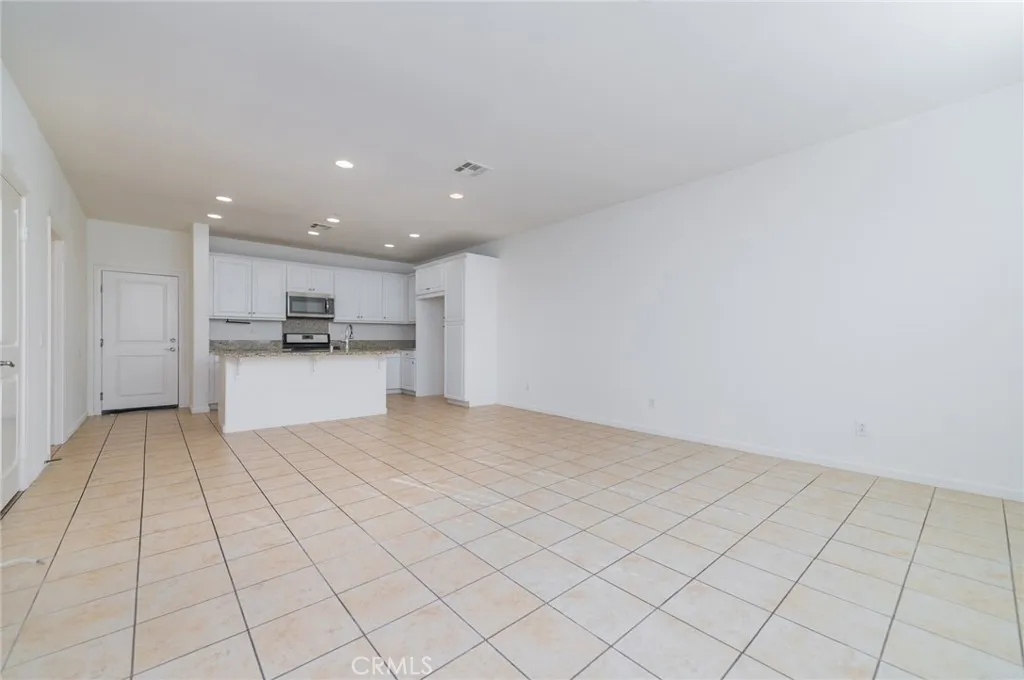 Additional image 5 of 3076 E Via Rosso, Ontario, CA 91764