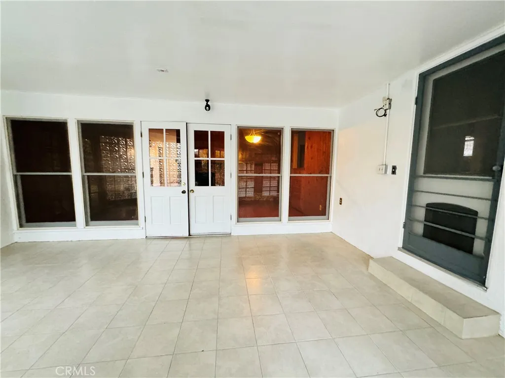 Additional image 57 of 15909 Vincennes Street, North Hills, CA 91343