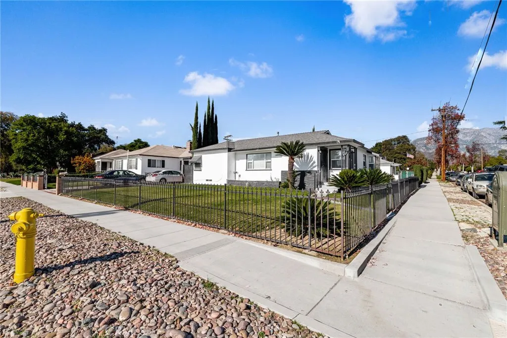 Additional image 3 of 587 E Arrow Hwy, Upland, CA 91786