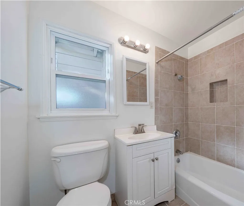 Additional image 17 of 2371 Park Avenue, Long Beach, CA 90815