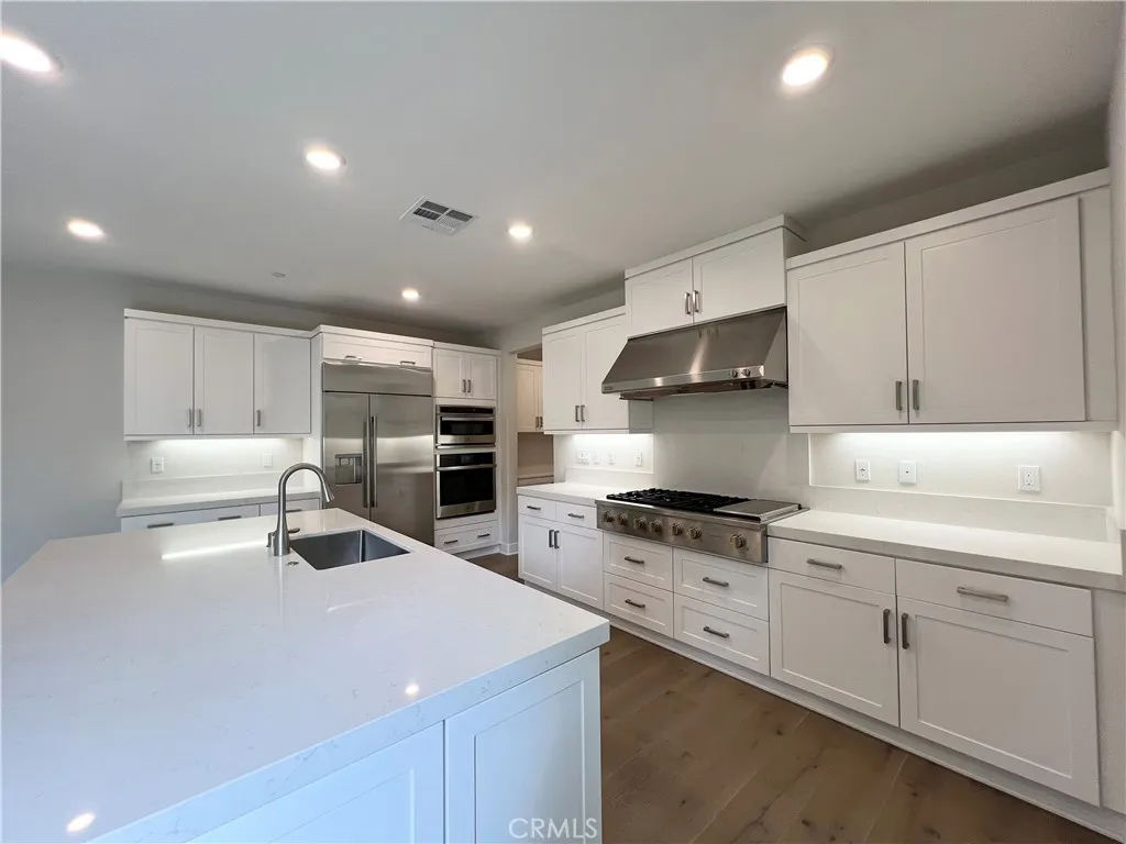 Additional image 43 of 108 Chorus, Irvine, CA 92618