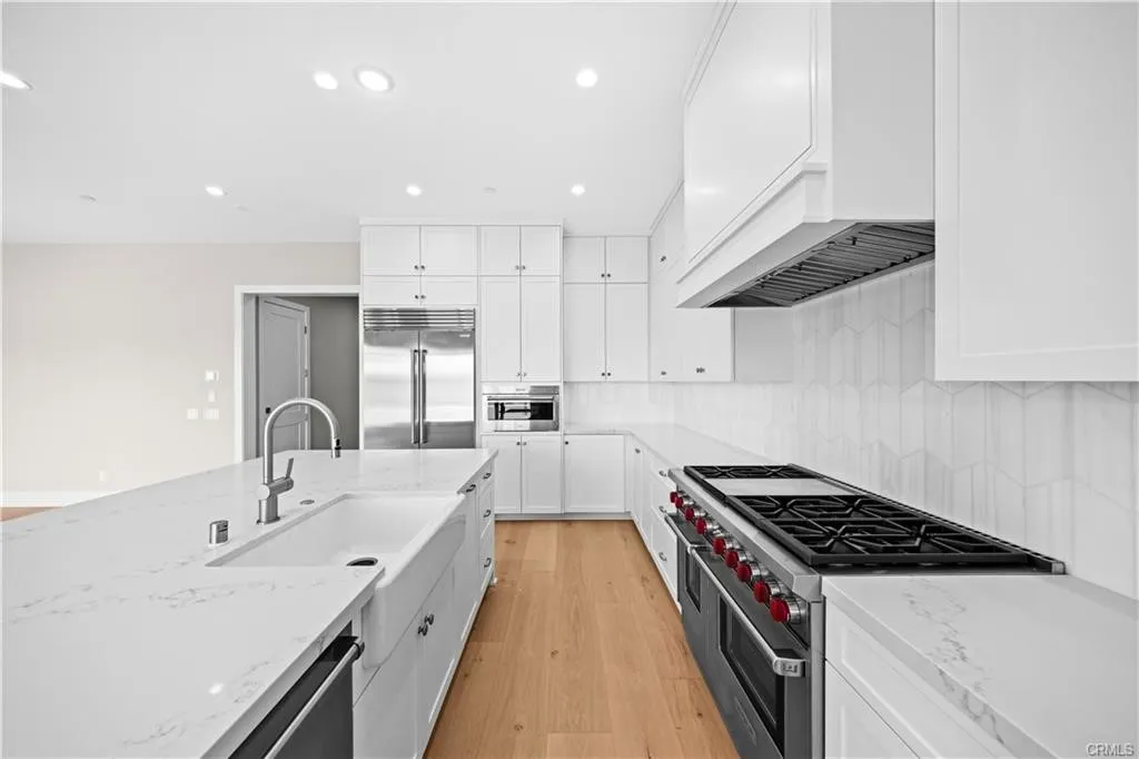 Additional image 11 of 130 mossvine, Irvine, CA 92618