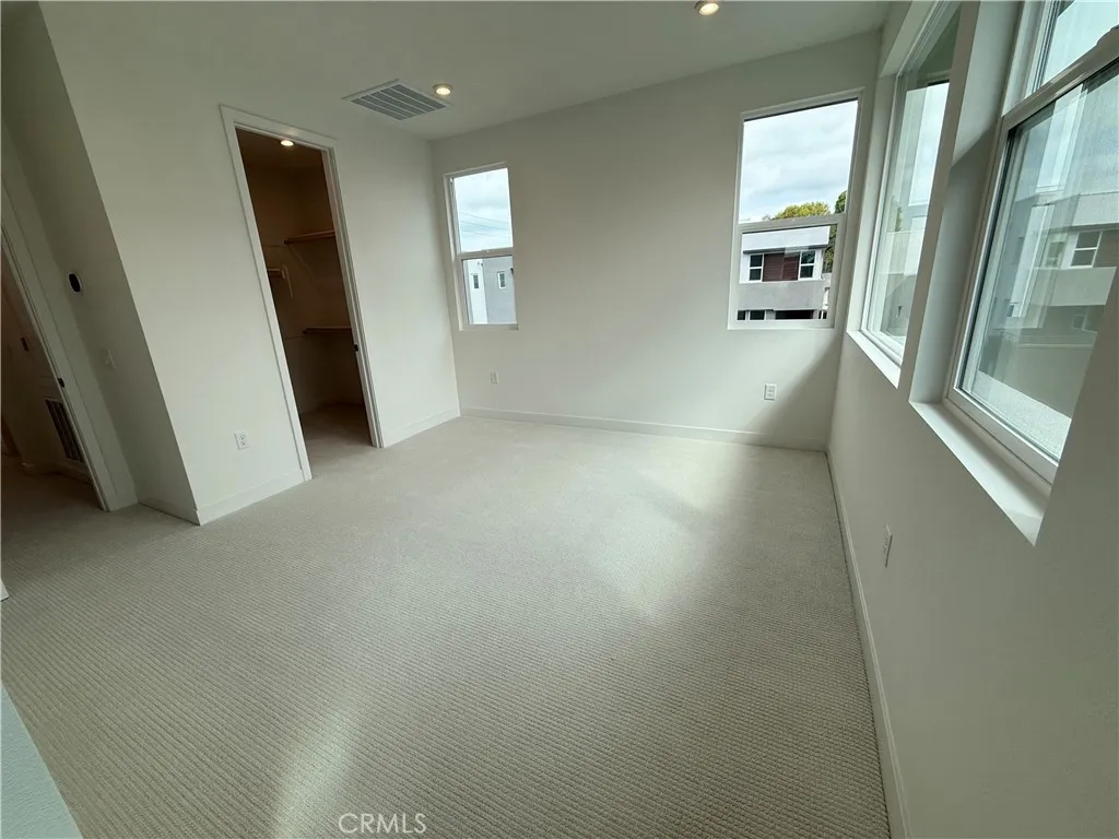 Additional image 47 of 693 S Lyon Street, Santa Ana, CA 92705