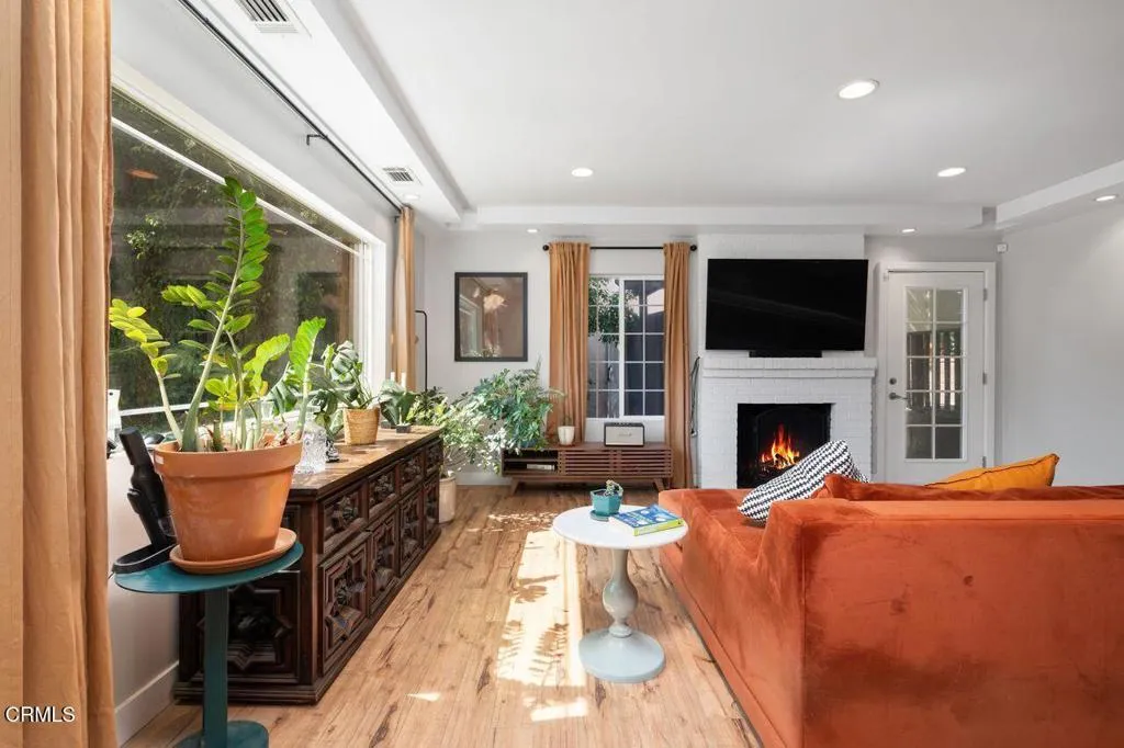 Additional image 3 of 3847 Sunbeam Drive, Los Angeles, CA 90065