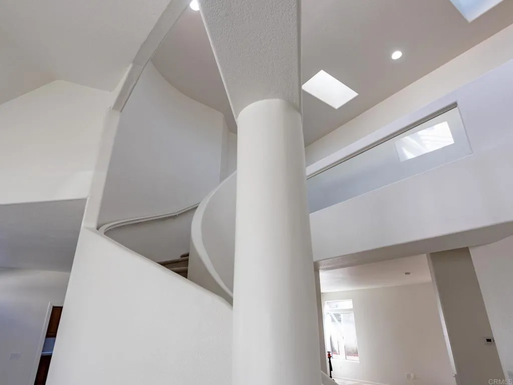 Additional image 39 of 4918 Amador Dr, Oceanside, CA 92056