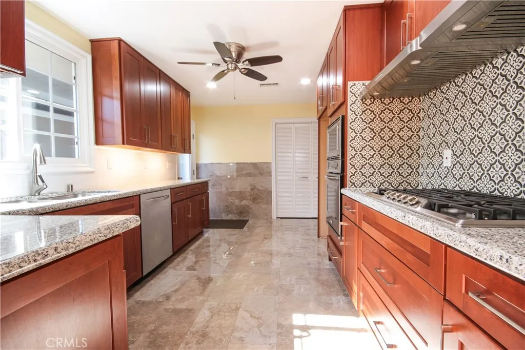 Additional image 31 of 150 Orangewood Lane, Tustin, CA 92780