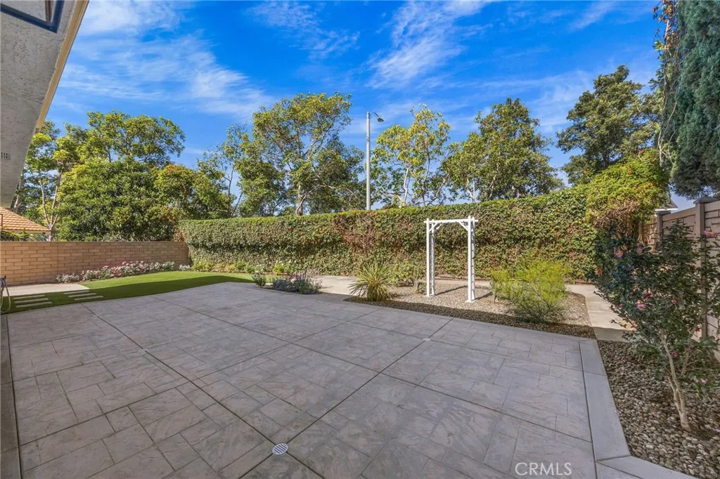 Additional image 73 of 64 Bluecoat, Irvine, CA 92620