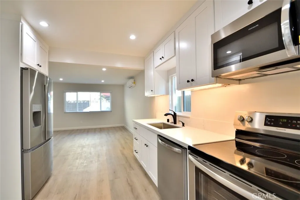 Additional image 23 of 2618 Mathews Ave Unit C, Redondo Beach, CA 90278