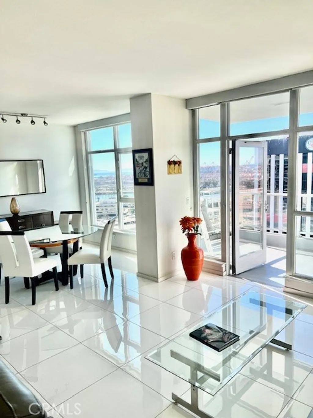 Additional image 12 of 400 W Ocean Boulevard Unit 2004, Long Beach, CA 90802