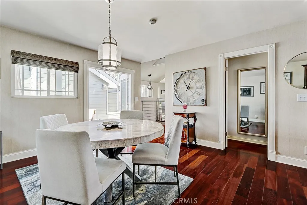 Additional image 66 of 718 S Broadway Unit C, Redondo Beach, CA 90277