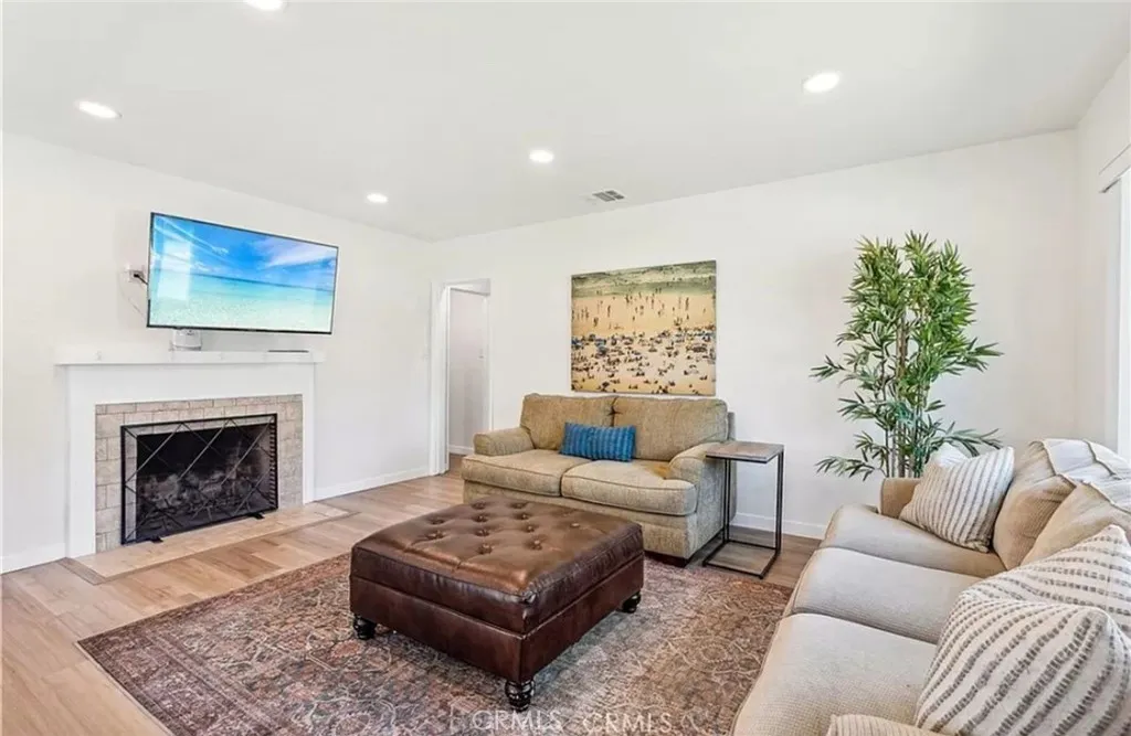 Additional image 4 of 5340 E Mezzanine Way, Long Beach, CA 90808