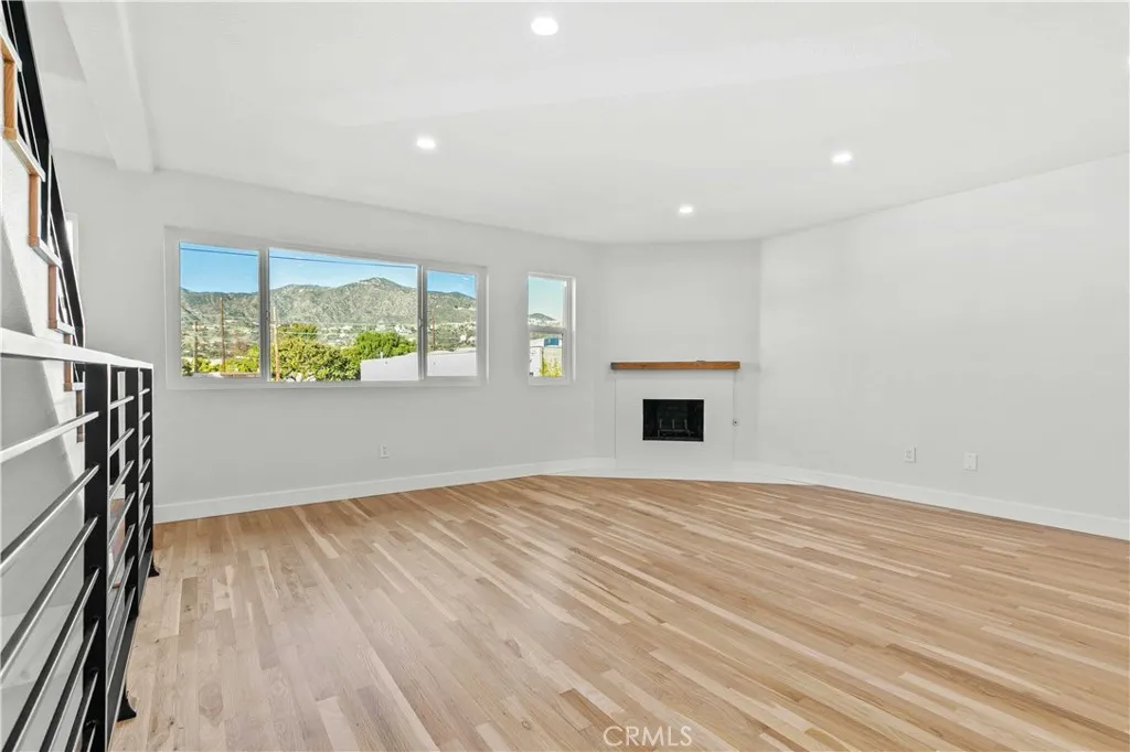 Additional image 35 of 552 Hahn Ave, Glendale, CA 91203