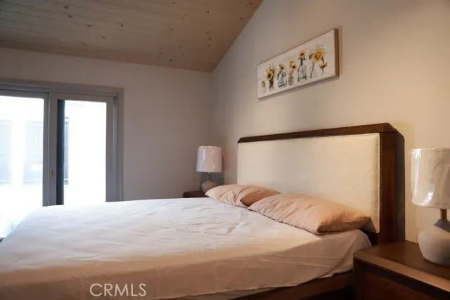 Additional image 62 of 58 Fulton, Irvine, CA 92620