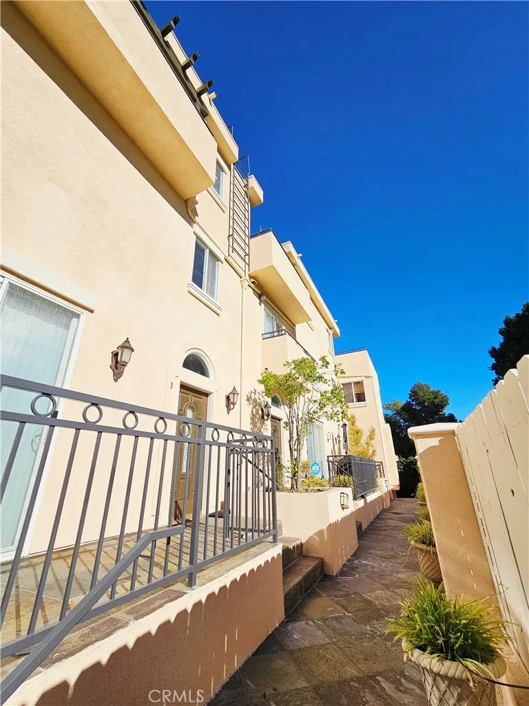 Additional image 34 of 4732 Radford Avenue Unit 3, Valley Village, CA 91607