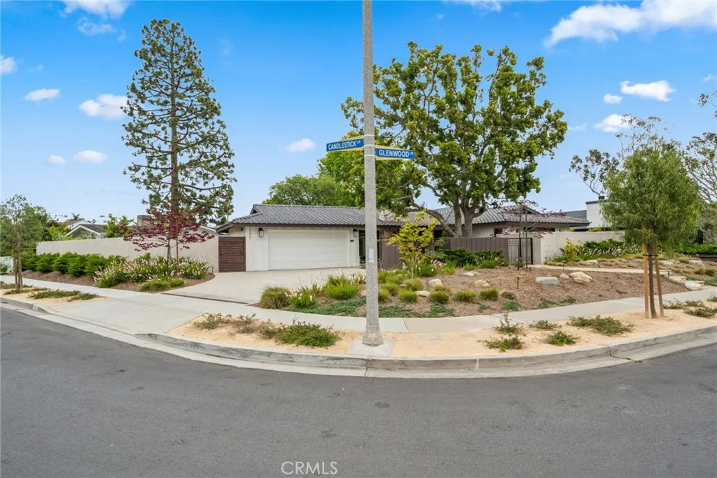 Property image for 1700 Candlestick Ln, Newport Beach, CA 92660