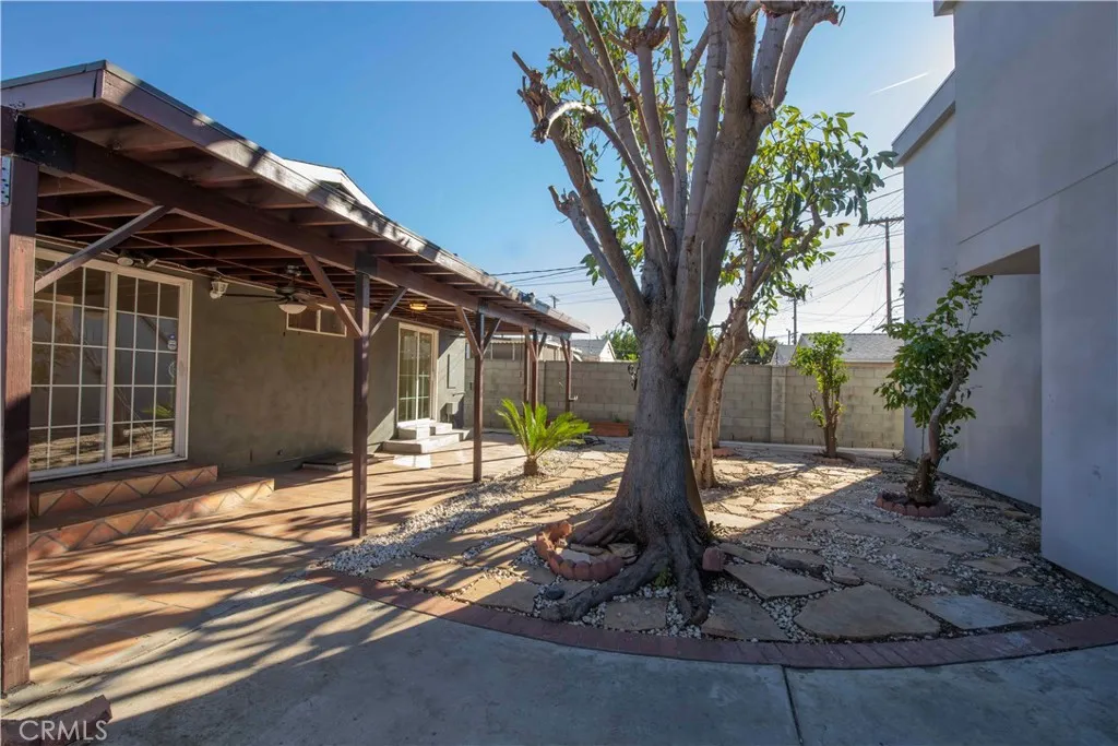 Additional image 40 of 6417 White Oak Ave, Reseda, CA 91335
