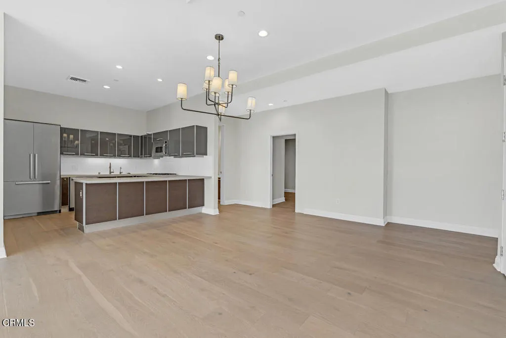 Additional image 27 of 801 S Grand Avenue Unit 1710, Los Angeles, CA 90017