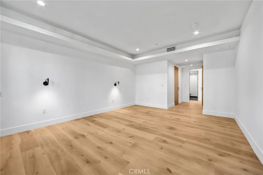 Additional image 23 of 10352 Riverside Drive Unit 102A, Toluca Lake, CA 91602