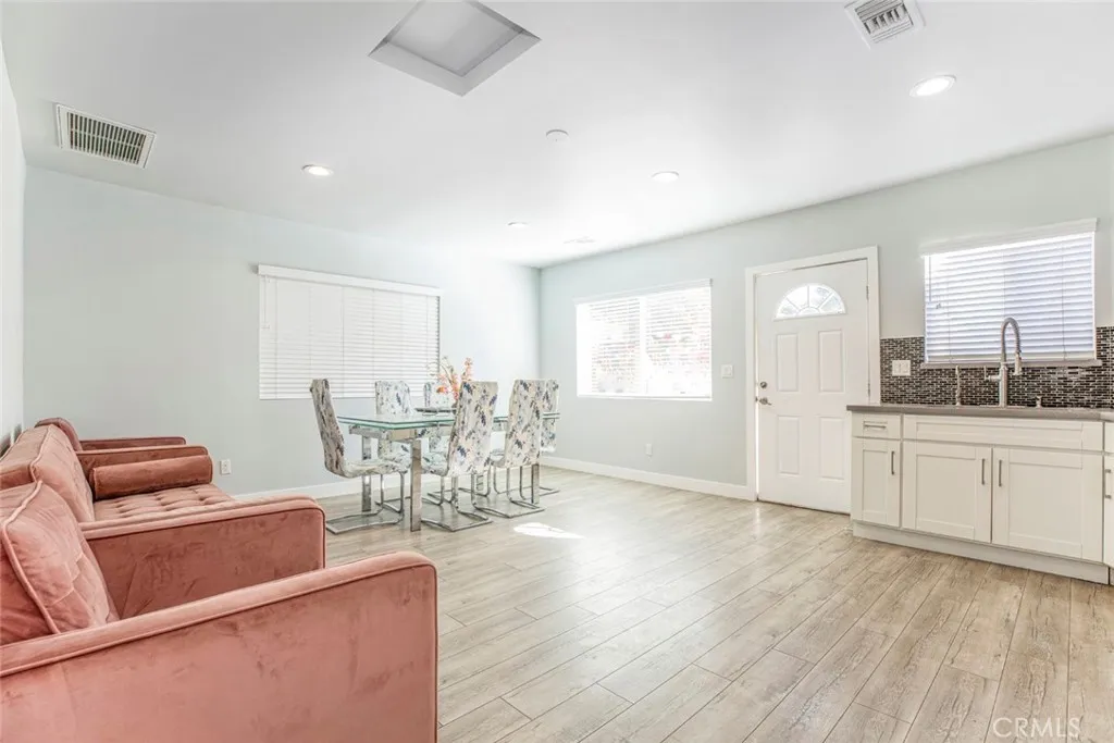 Additional image 21 of 10563 Vinedale, Sun Valley, CA 91352