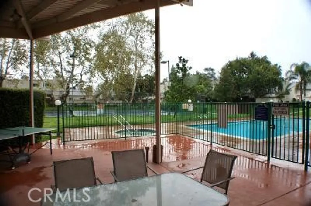 Additional image 17 of 21015 Gresham, Canoga Park, CA 91304