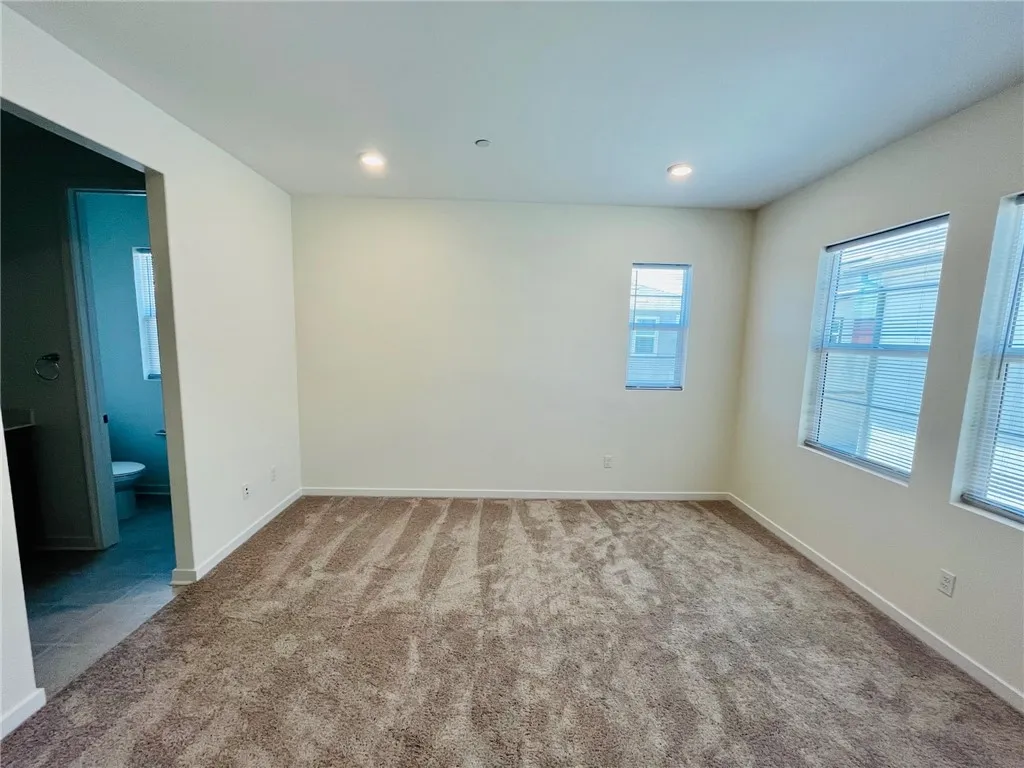 Additional image 33 of 27019 Evening Sky Pl, Valencia, CA 91381