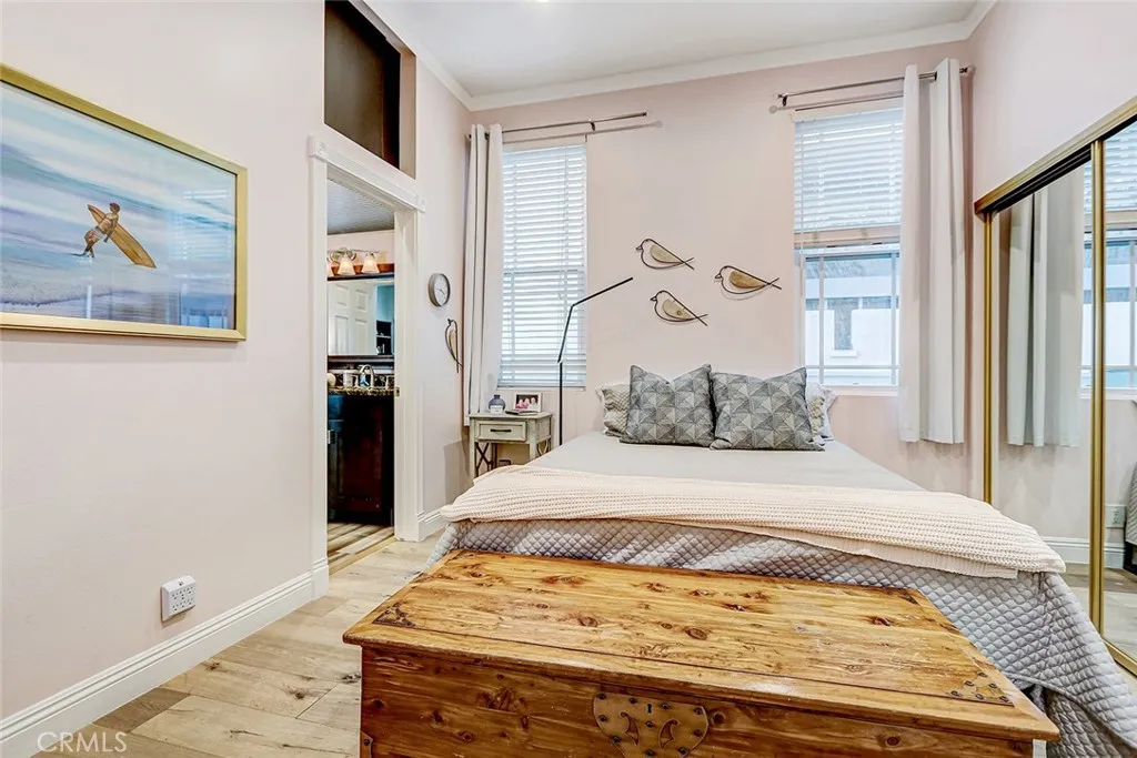 Additional image 86 of 718 S Broadway Unit C, Redondo Beach, CA 90277