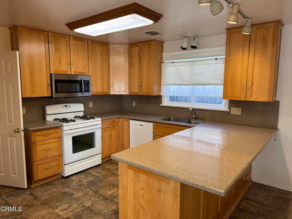 Additional image 7 of 1026 Cawston Avenue, South Pasadena, CA 91030