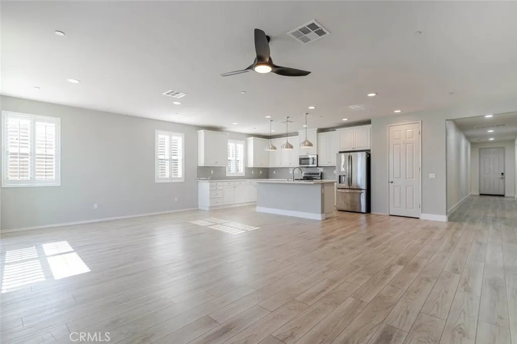 Additional image 5 of 44122 51st Street W, Lancaster, CA 93536