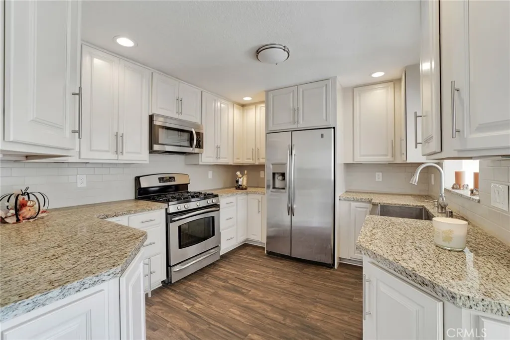 Additional image 40 of 29623 Strawberry Hill Dr Unit 1, Agoura Hills, CA 91301