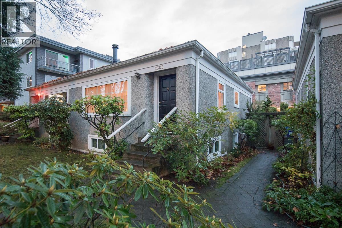 2305 W 3RD AVENUE|Vancouver, British Columbia V6K1L6