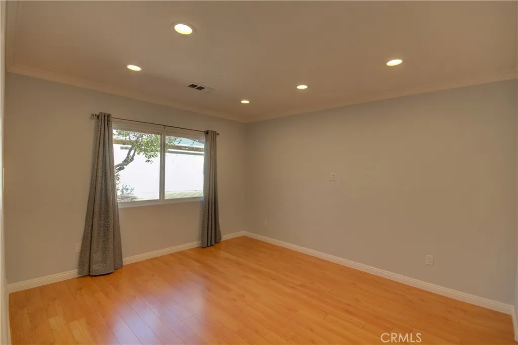Additional image 34 of 1367 E Windsor Rd, Glendale, CA 91205