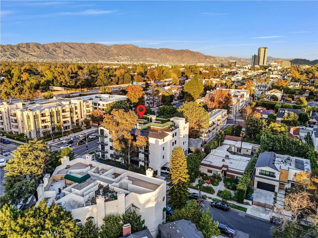 Additional image 83 of 10352 Riverside Drive Unit 102A, Toluca Lake, CA 91602