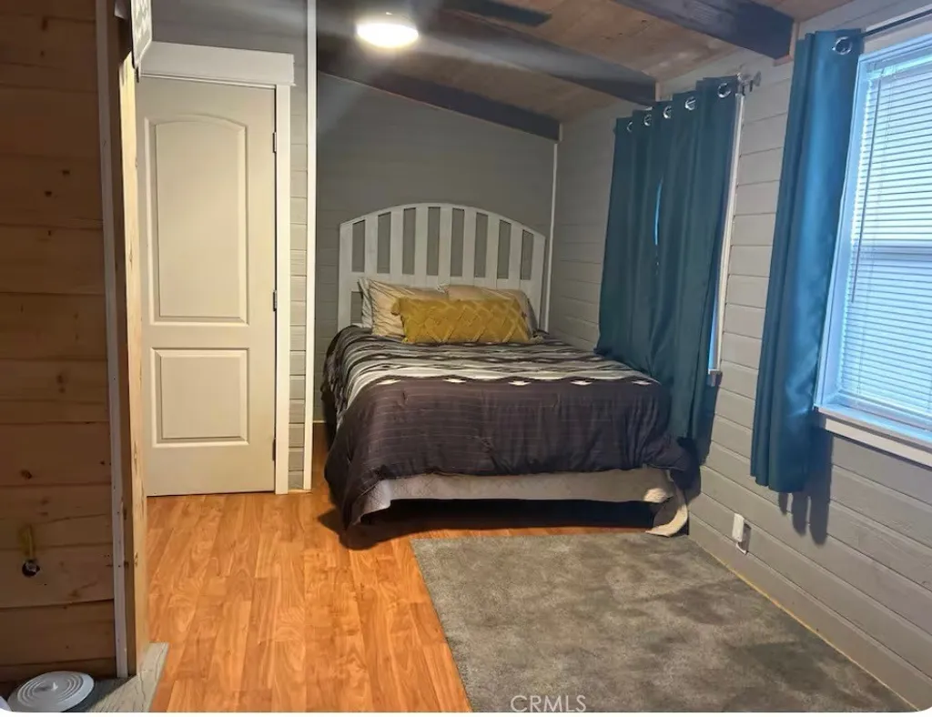 Additional image 10 of 646 Mountain View Avenue, Wrightwood, CA 92397