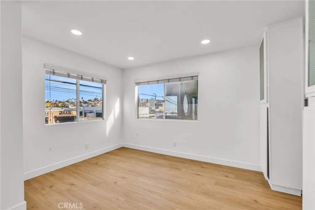 Additional image 9 of 710 5th Street, Hermosa Beach, CA 90254