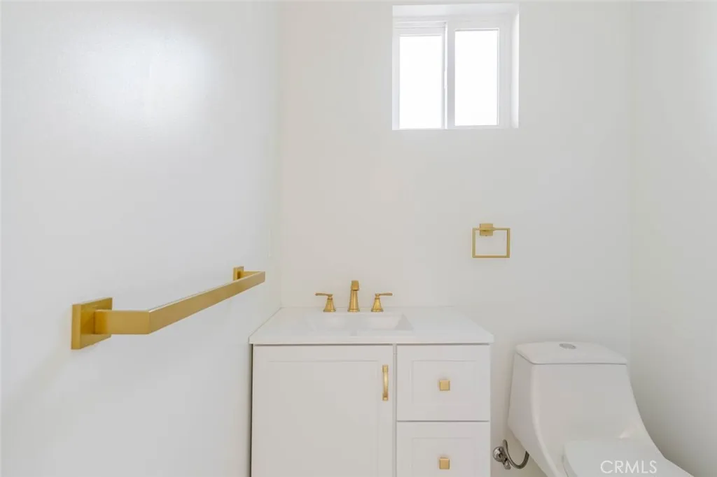 Additional image 17 of 17426 Roscoe Boulevard, Northridge, CA 91325