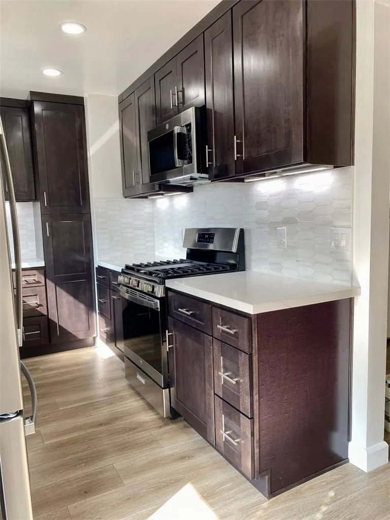 Additional image 12 of 241 Newport Ave Unit 5, Long Beach, CA 90803