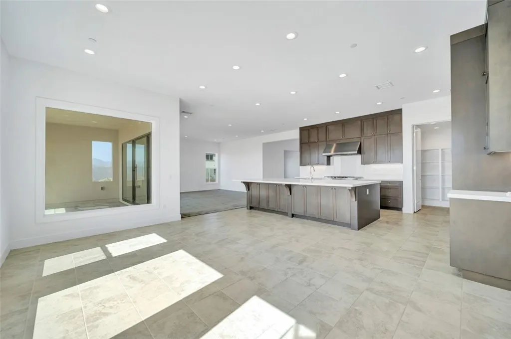 Additional image 6 of 20638 W Deer Grass Ct Court, Porter Ranch, CA 91326