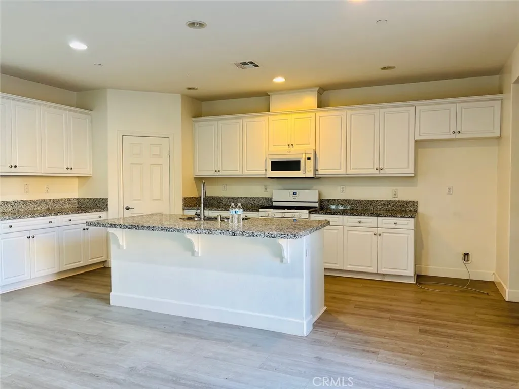 Additional image 6 of 5863 Ginger Drive, Eastvale, CA 92880