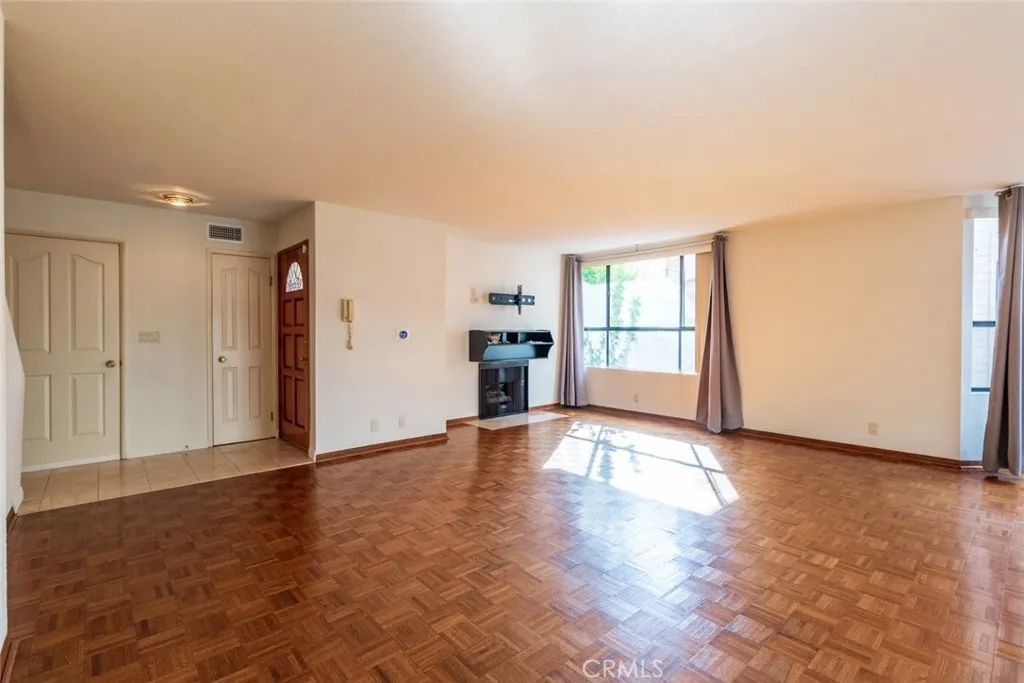 Additional image 10 of 514 N Isabel Street Unit C, Glendale, CA 91206