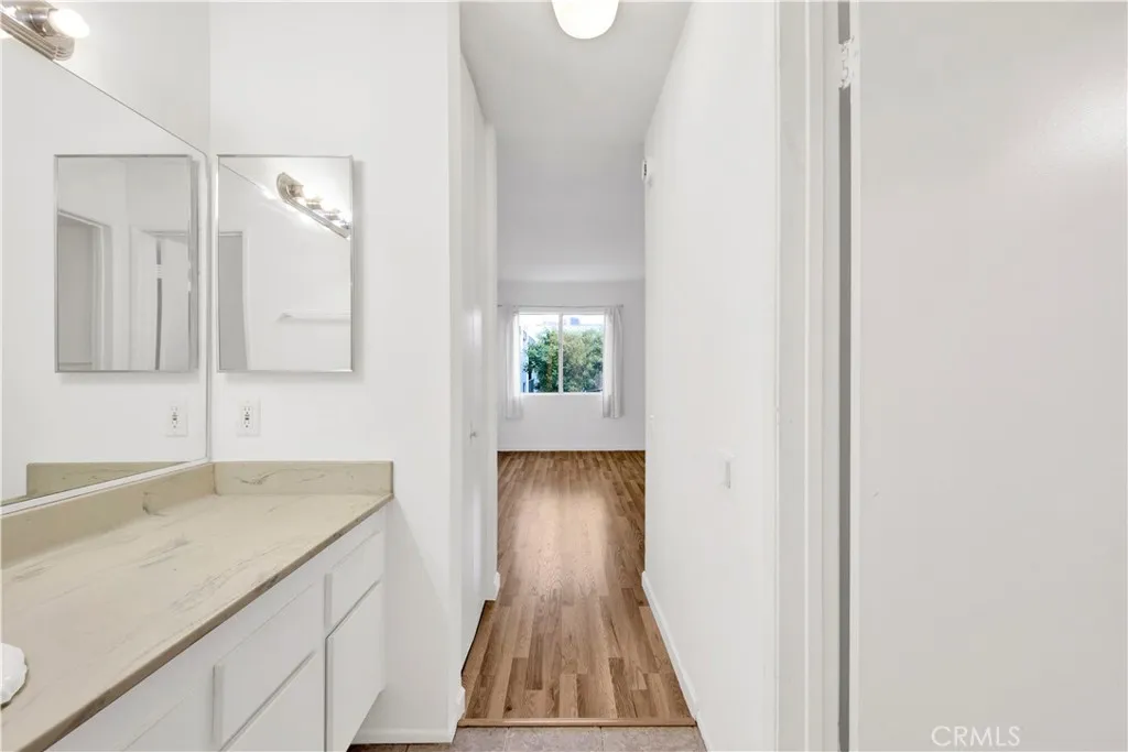 Additional image 22 of 5460 White Oak Ave Unit A318, Encino, CA 91316