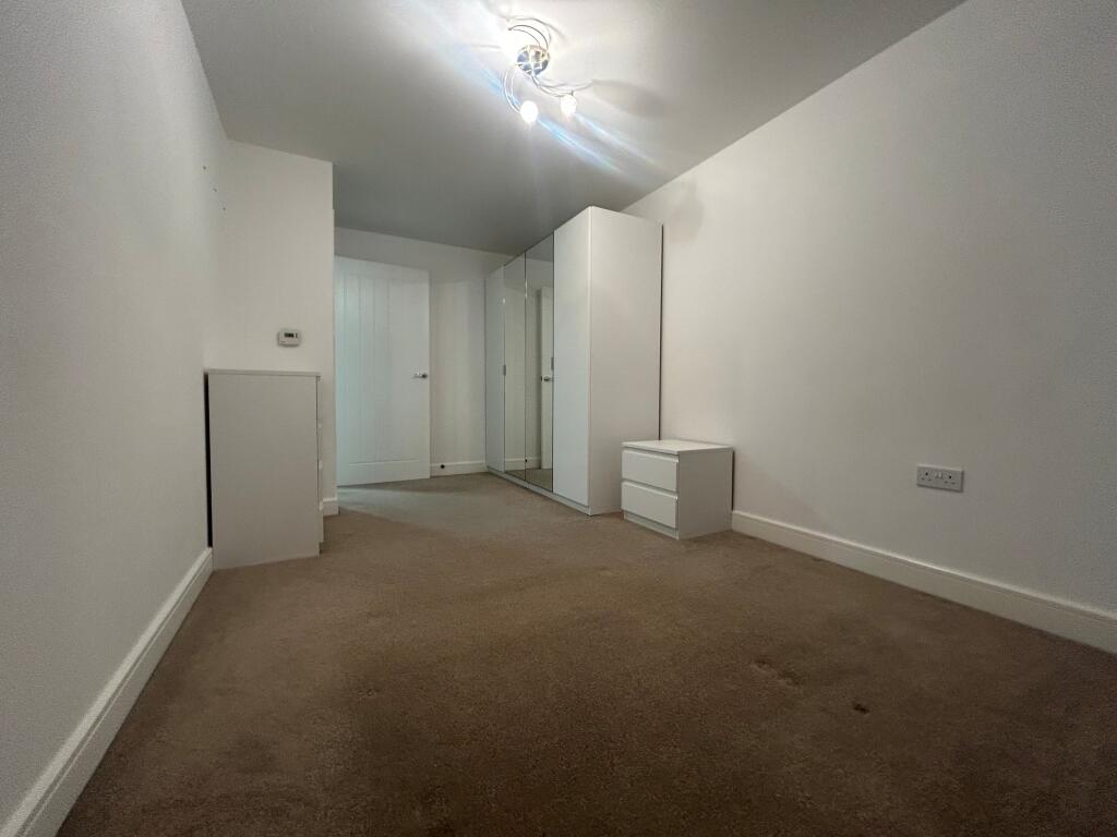 Additional image 4 of Bridge Road East, WELWYN GARDEN CITY