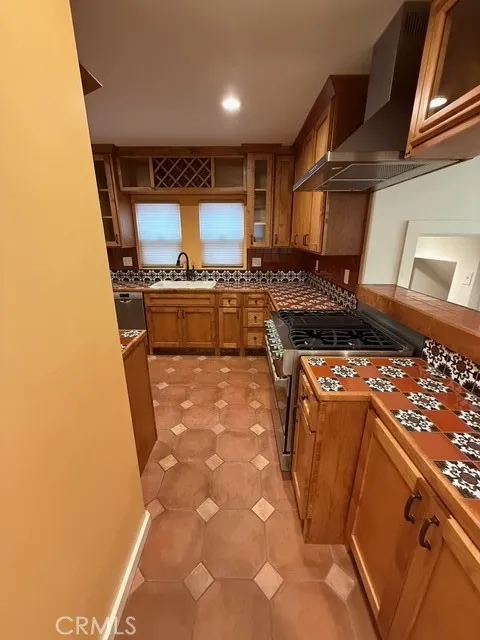 Additional image 39 of 181 Corona Ave, Long Beach, CA 90803