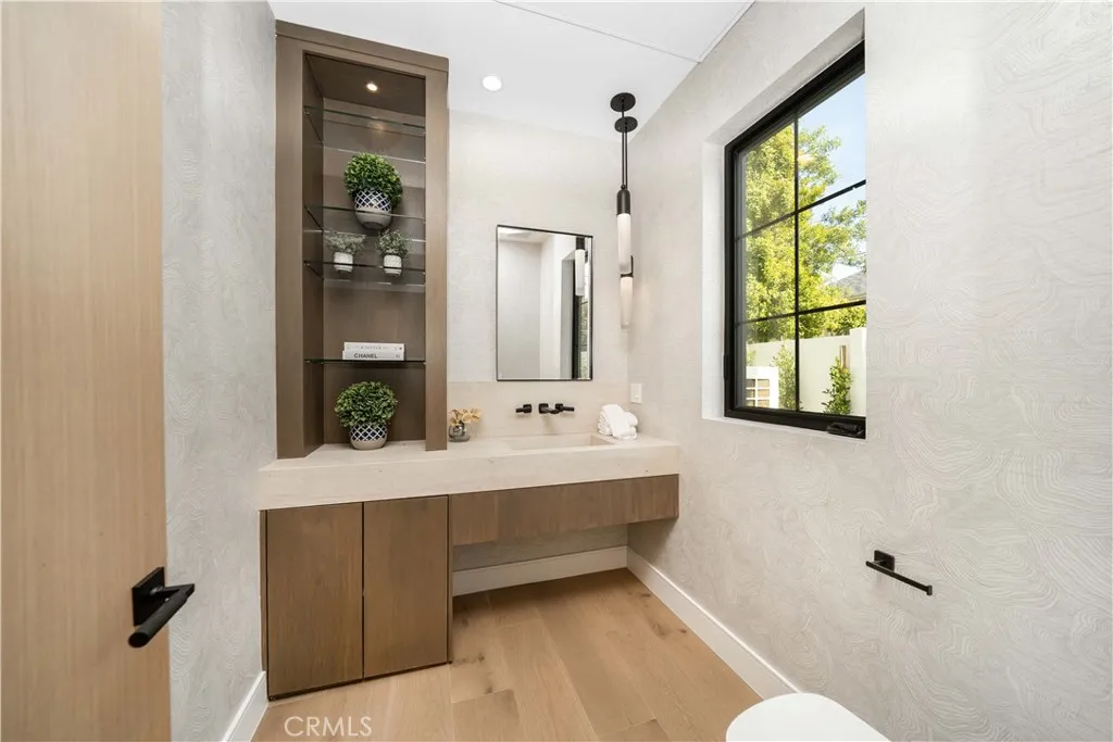 Additional image 58 of 4919 Mammoth Avenue, Sherman Oaks, CA 91423