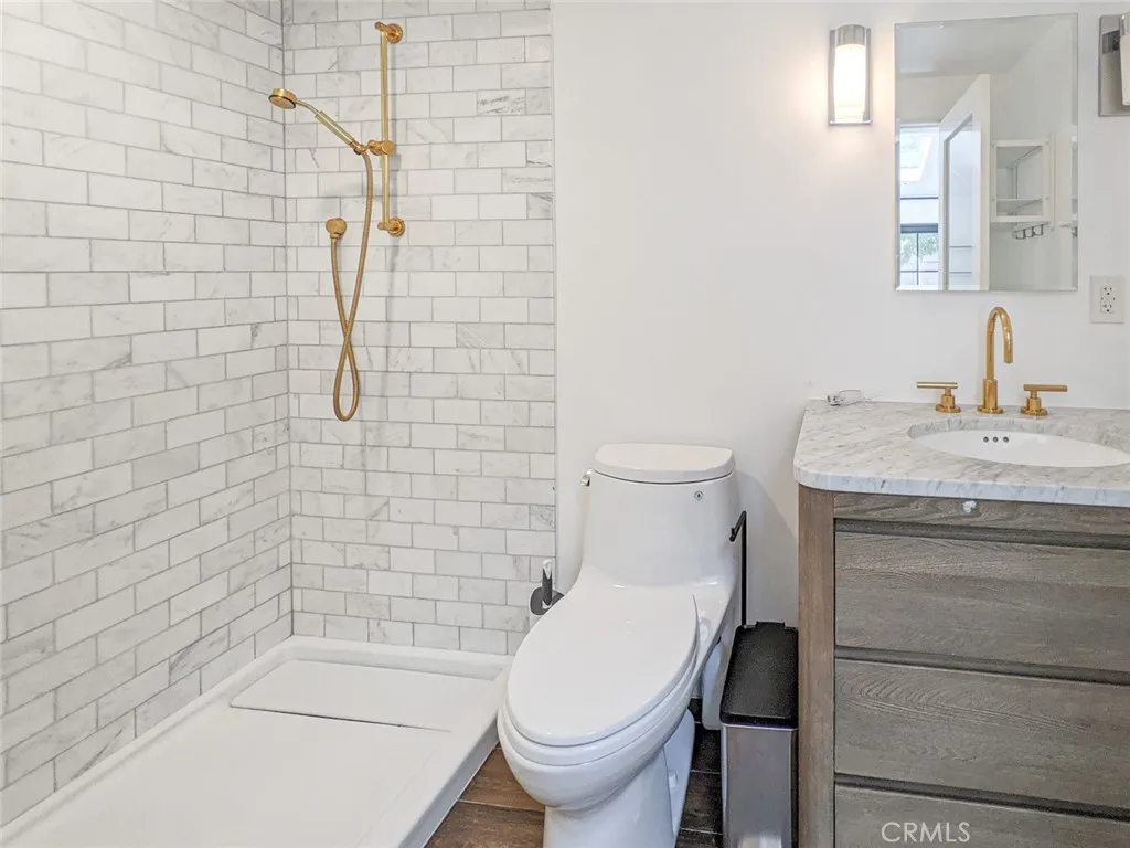 Additional image 21 of 1113 Amoroso Place, Venice, CA 90291