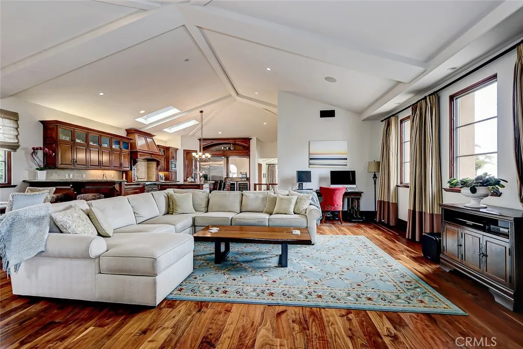 Additional image 90 of 853 6th, Manhattan Beach, CA 90266